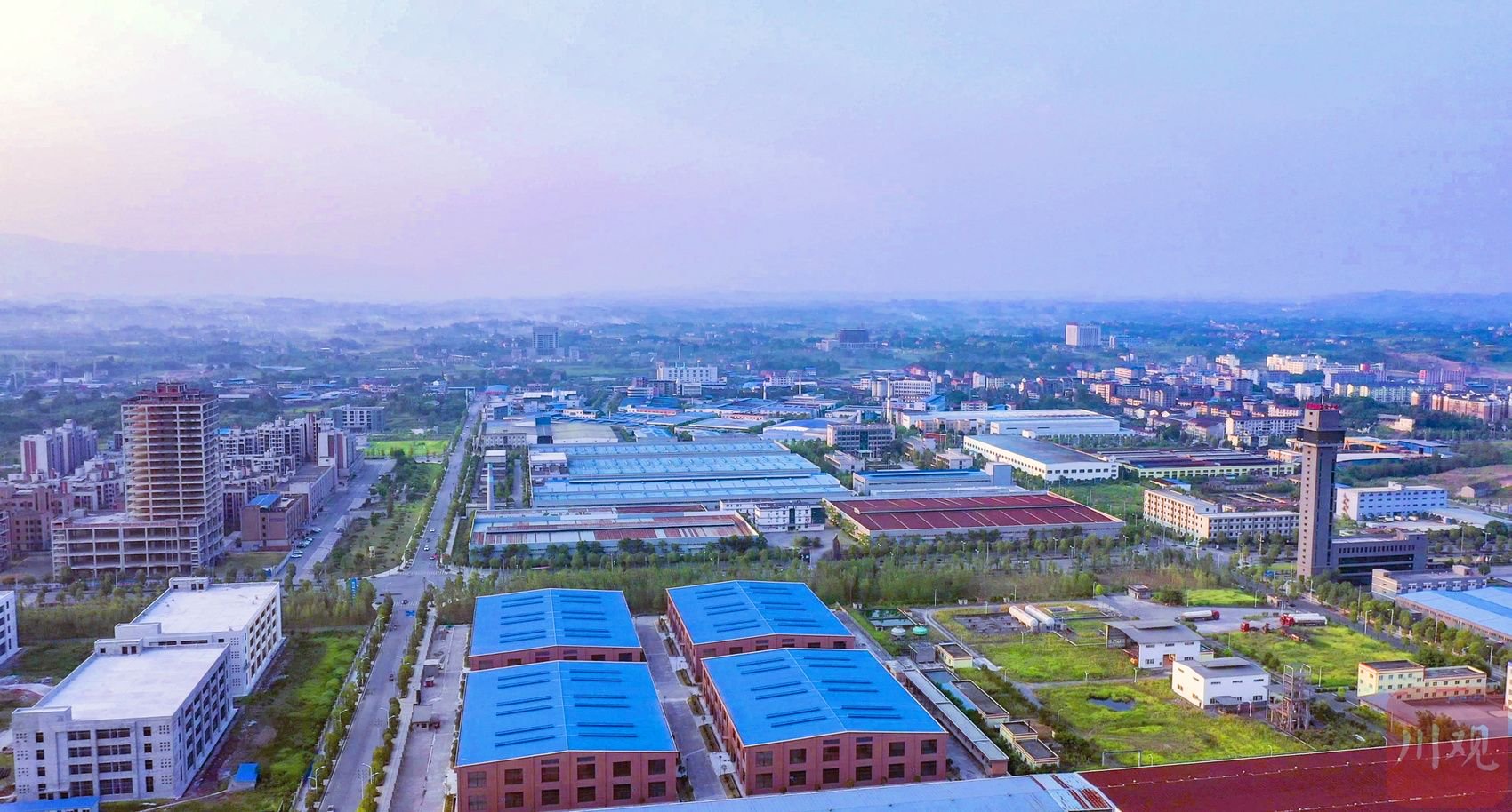 鸟瞰川渝合作(达州·大竹)示范园.王巍 摄