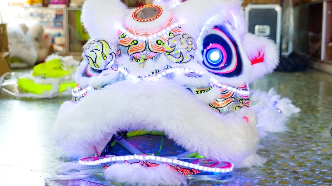 炫酷!快看湛江魔法"狮"|醒狮_新浪财经_新浪网