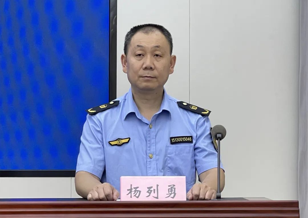 天衢新区社会事务管理部部长王玉国,天衢新区党群工作部副部长王涛,市