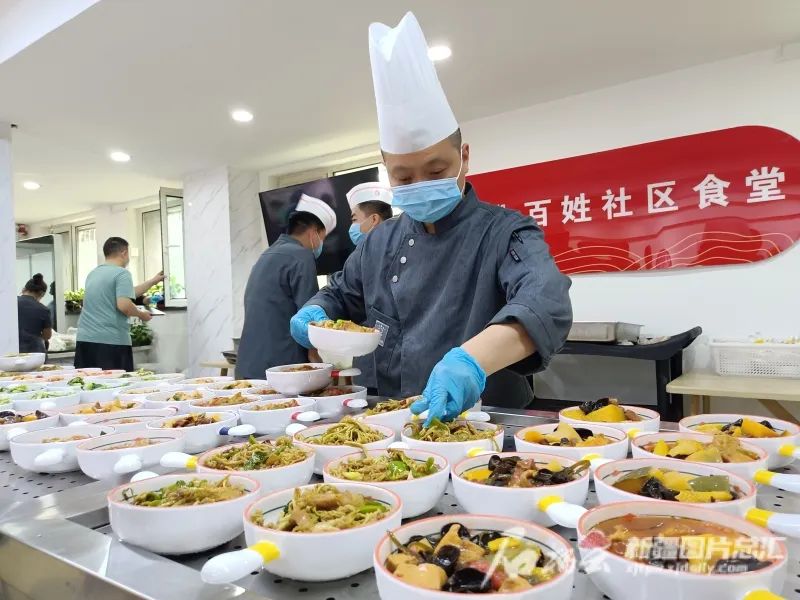 石榴云/新疆日报记者胡大敏摄