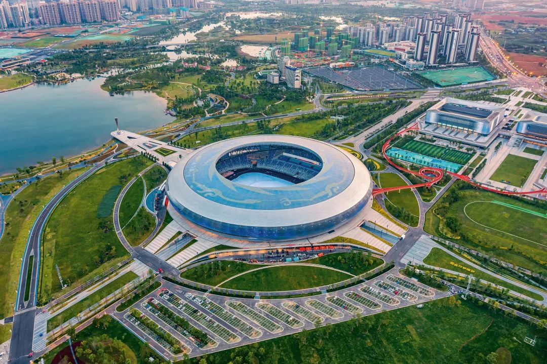 东安湖体育公园▲东安湖体育公园,摄影:嘉楠▲青白江文体中心 摄影