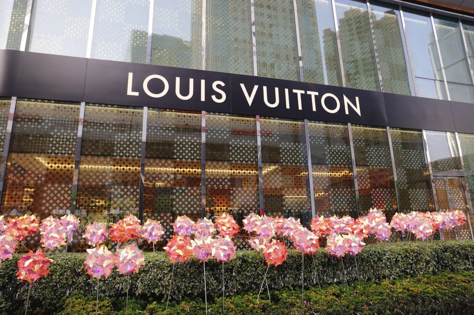 图为lv徐家汇专卖店.(图片由cnsphoto提供)