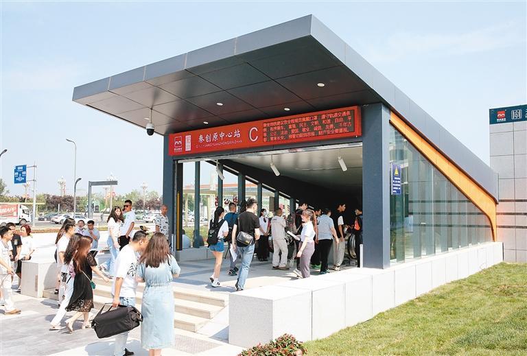 首席记者李明 实习生刘思宇 摄