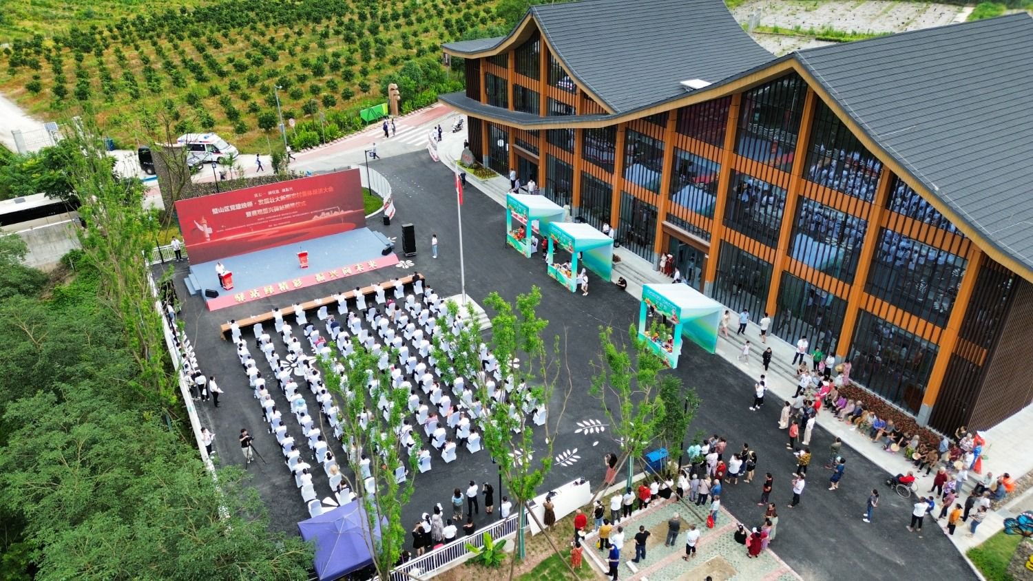 农文旅,产加销一体化景区式管理的乡村旅游模式在这里有着生动体现