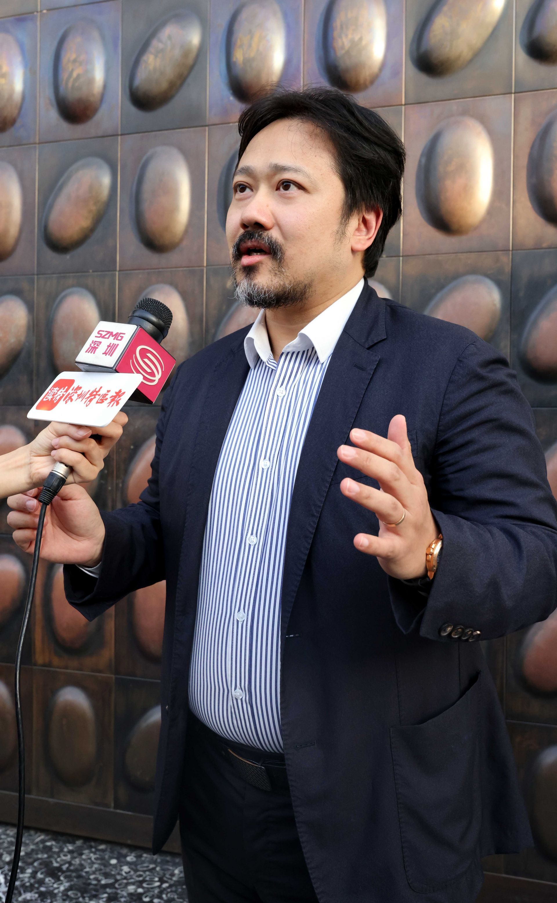 林大叶接受采访.