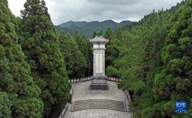 6月28日拍摄的井冈山黄洋界保卫战胜利纪念碑(无人机照片).