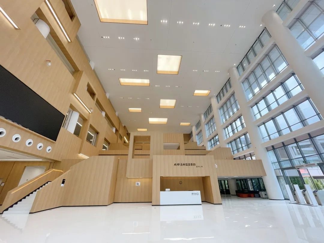 打卡新去处成都高新区图书馆新馆正式开放