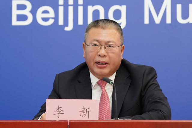 石景山区委副书记,区长李新.石景山区供图