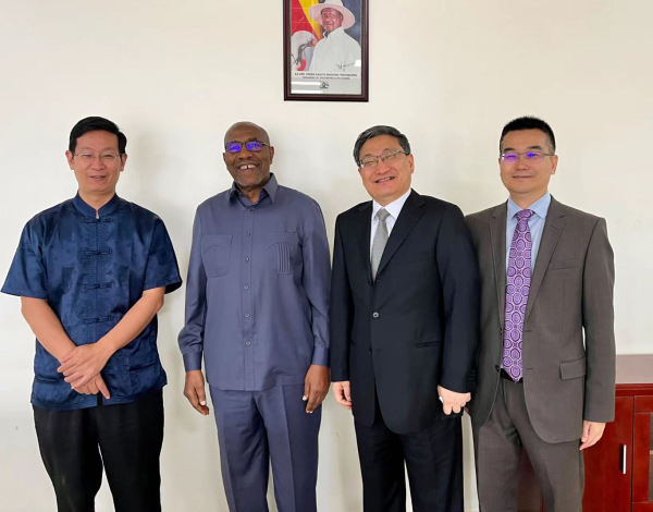 中国政府非洲事务特别代表刘豫锡访问乌干达|中国政府_新浪财经_新浪