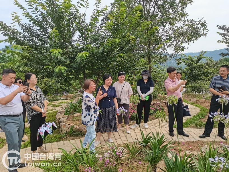 贵州省台办主任刘睿在施秉县调研(图片来源:贵州省台办)