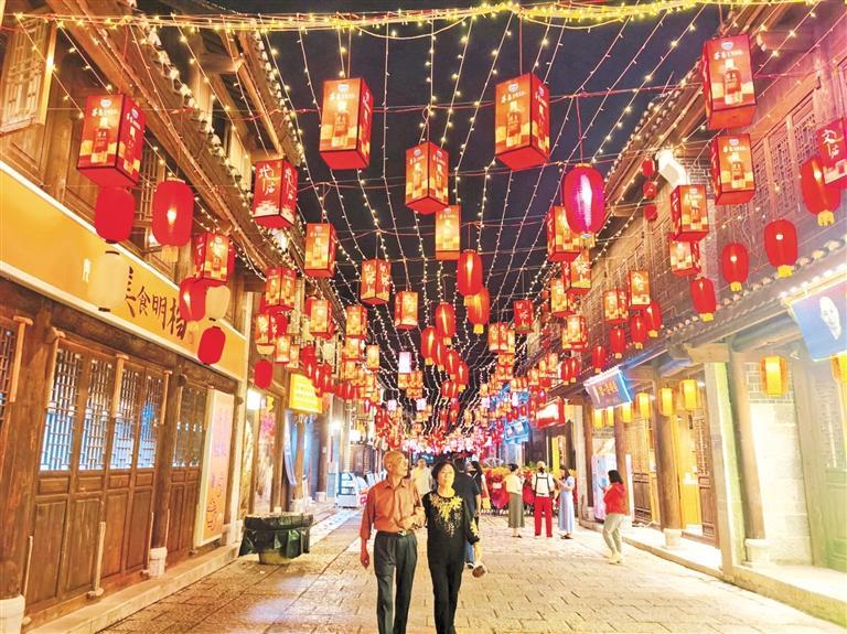 夜景视频"安顺小巷子"街拍图文-大全