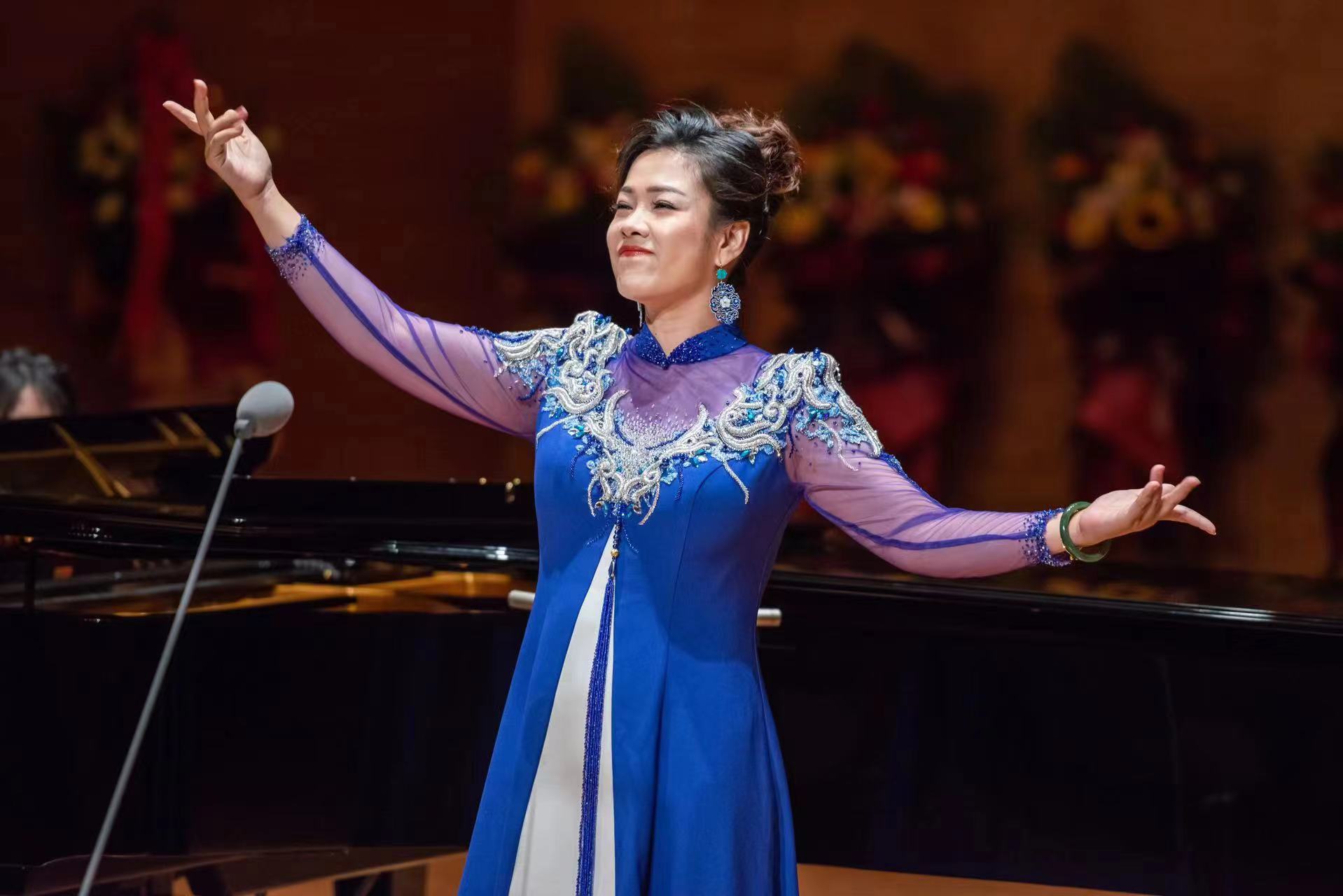 杨丹旎中国声乐作品独唱音乐会成功举行_新浪财经_新浪网