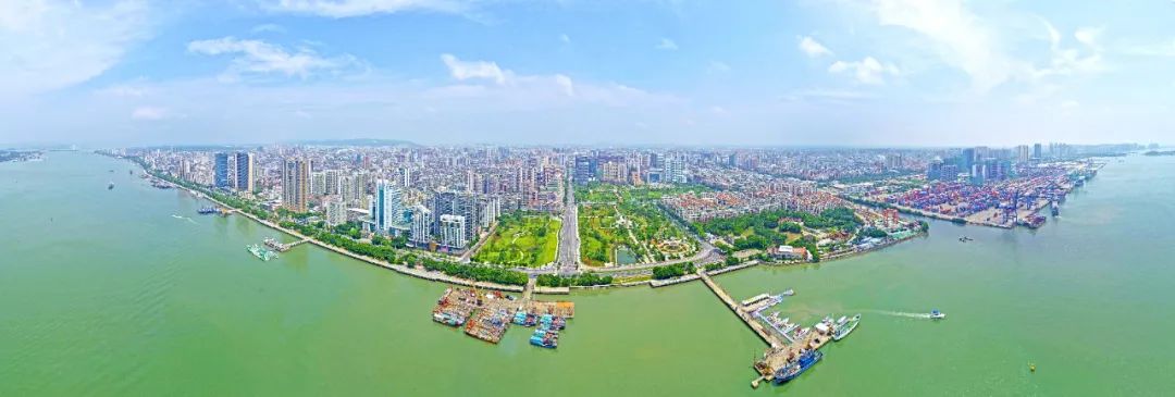 汕头经济总量_官方确定中国十大地级市!苏州仅排第三,汕头领先临沂(2)