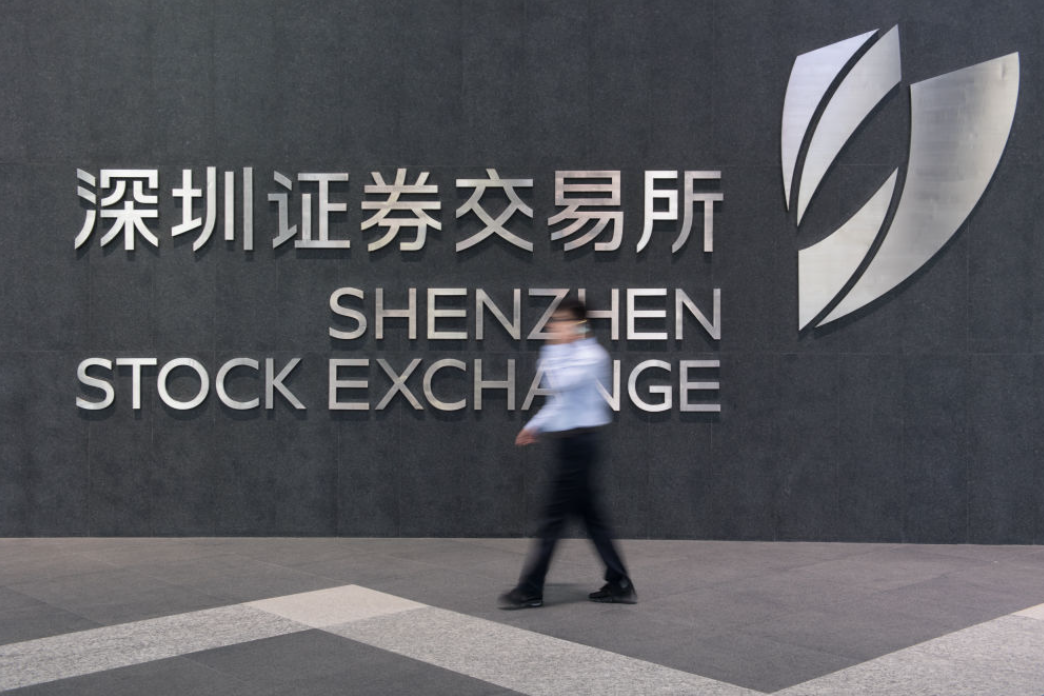 图为深圳证券交易所大堂.新华社记者毛思倩 摄