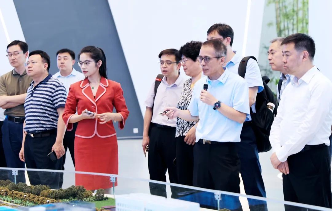 "天天向上"——天津医药集团董事长陈津竹率团莅临楚天科技考察交流