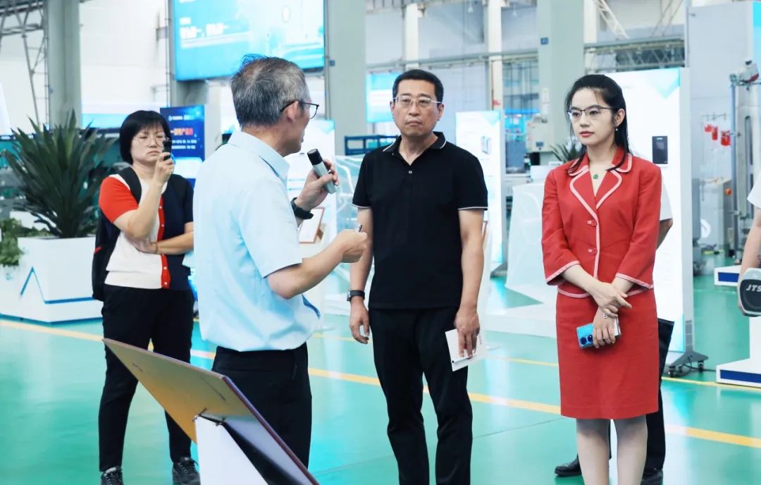 "天天向上"——天津医药集团董事长陈津竹率团莅临楚天科技考察交流