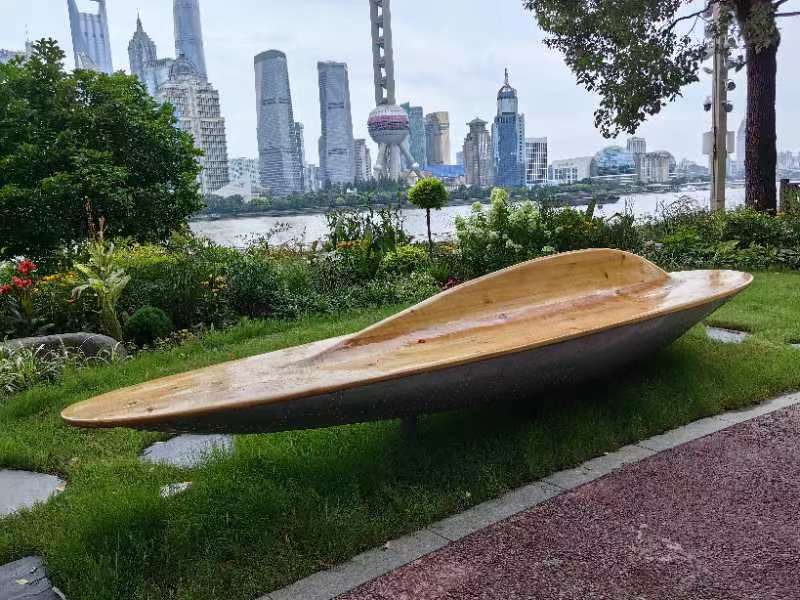 图片说明:航船座椅.龙钢摄