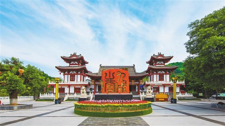 麟游县九成宫景区. 通讯员 王小莉 摄