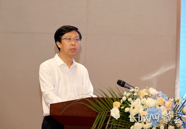 河北省生态环境厅党组成员,副厅长吴跃为活动致辞.