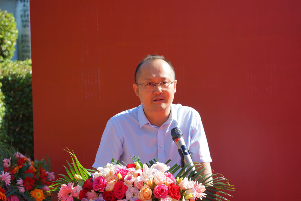 省卫健委体改处处长李泽,医政医管局局长高新谱,海医二院党委书记王毅