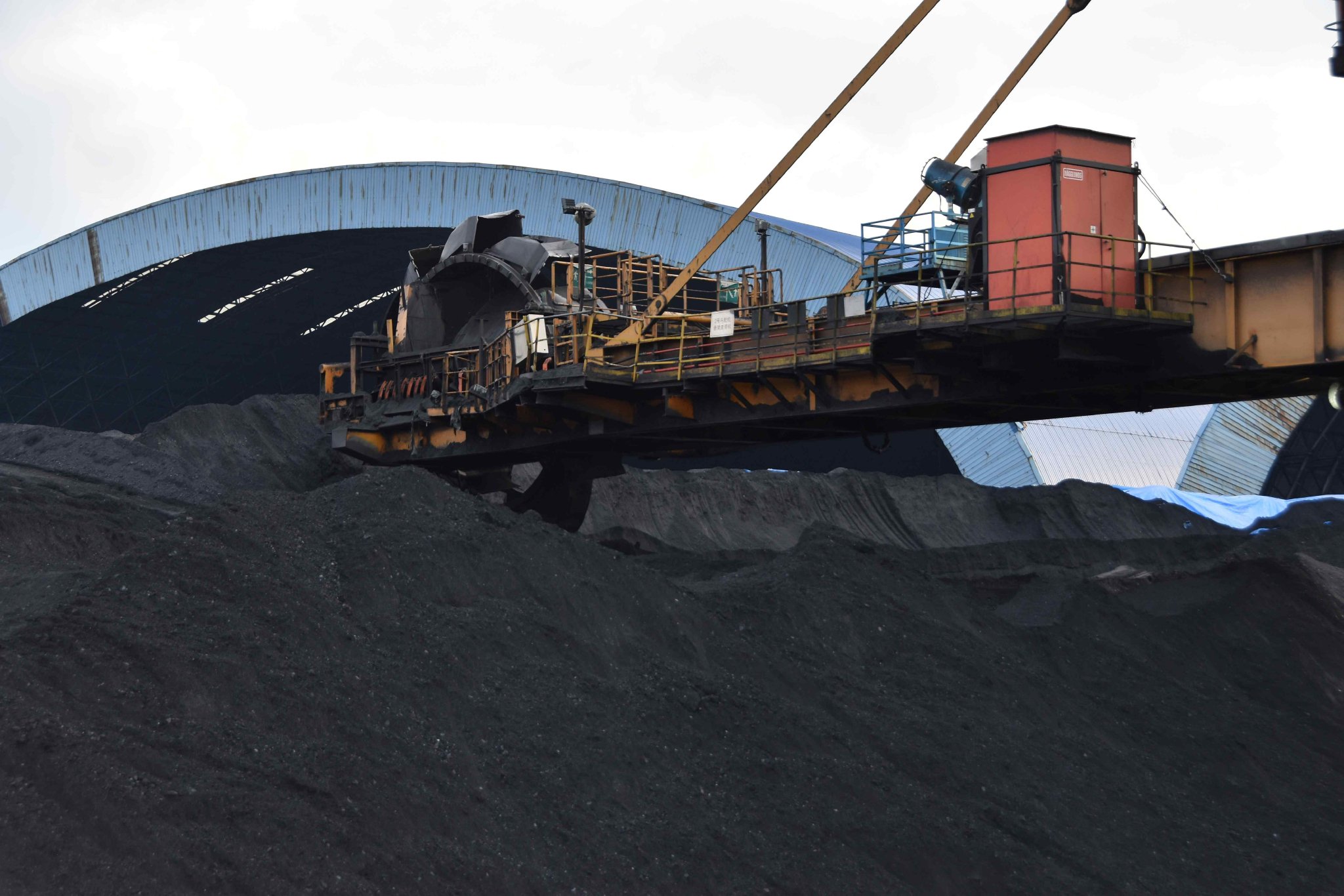 "满发稳发"迎战用电高峰——湖南发电企业一线见闻|发电企业_新浪财经