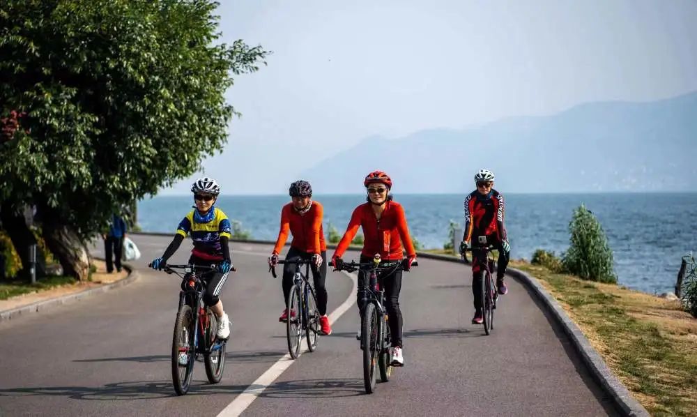 执笔记者:李丽,高萌参与记者:苏斌,董意行,岳冉冉王君宝,卢羡婷