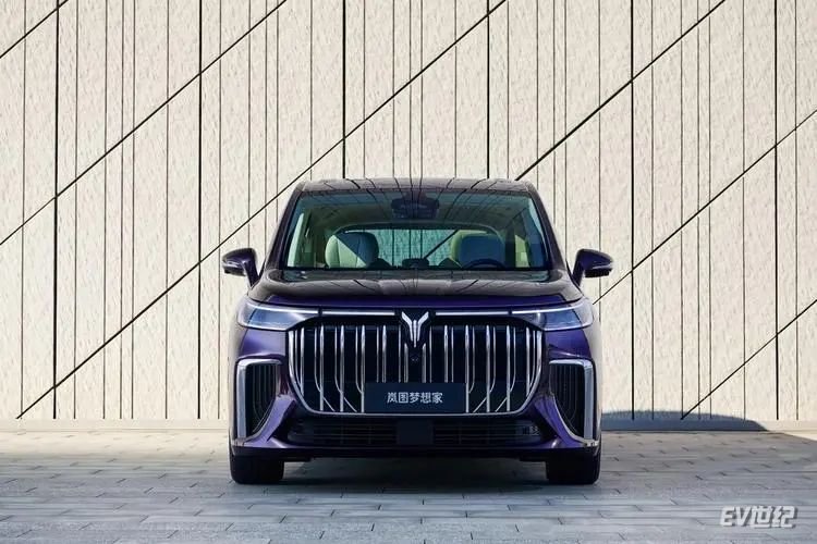 谁能定义豪华新能源MPV？