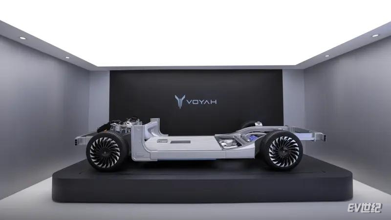 谁能定义豪华新能源MPV？