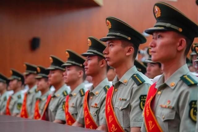 奔赴祖国最需要的地方!|武警_新浪财经_新浪网