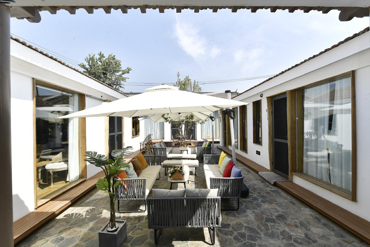 唐大庄村积极承接环球影城外溢功能,走出了特色民宿产业发展之路.