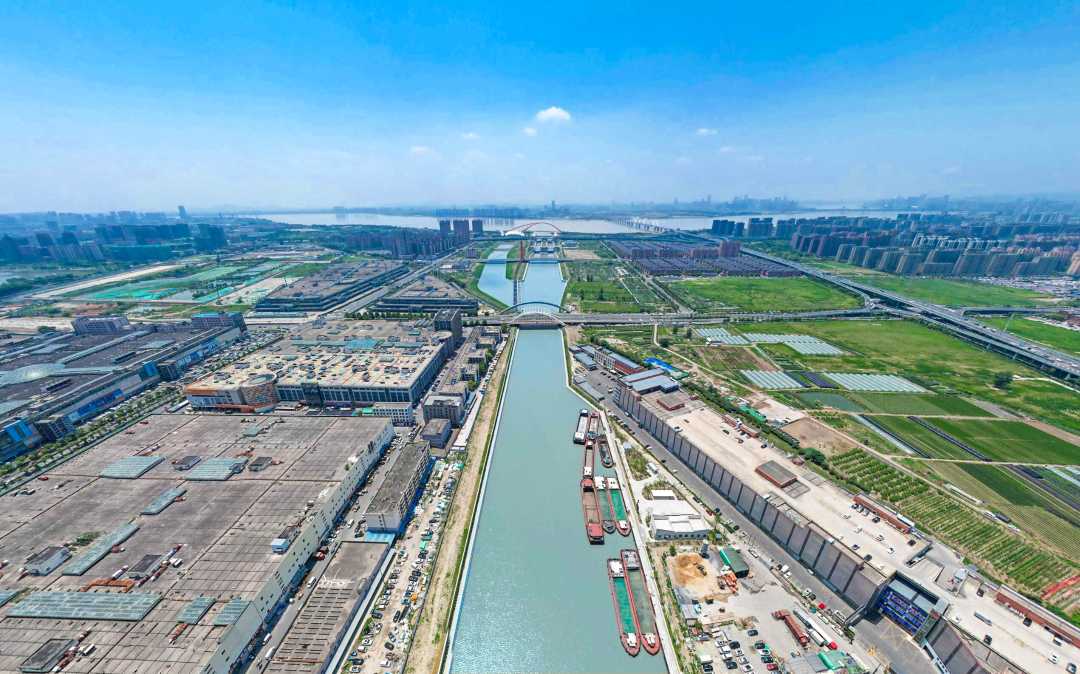 图为京杭运河杭州段二通道.吴晨晨摄