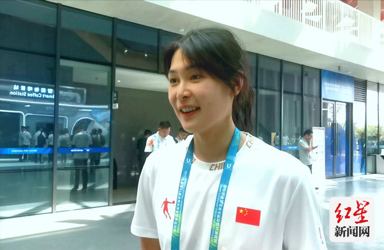 兴奋,期待!中国代表团游泳队教练张雨涵:比赛结束后想看看成都_新浪财