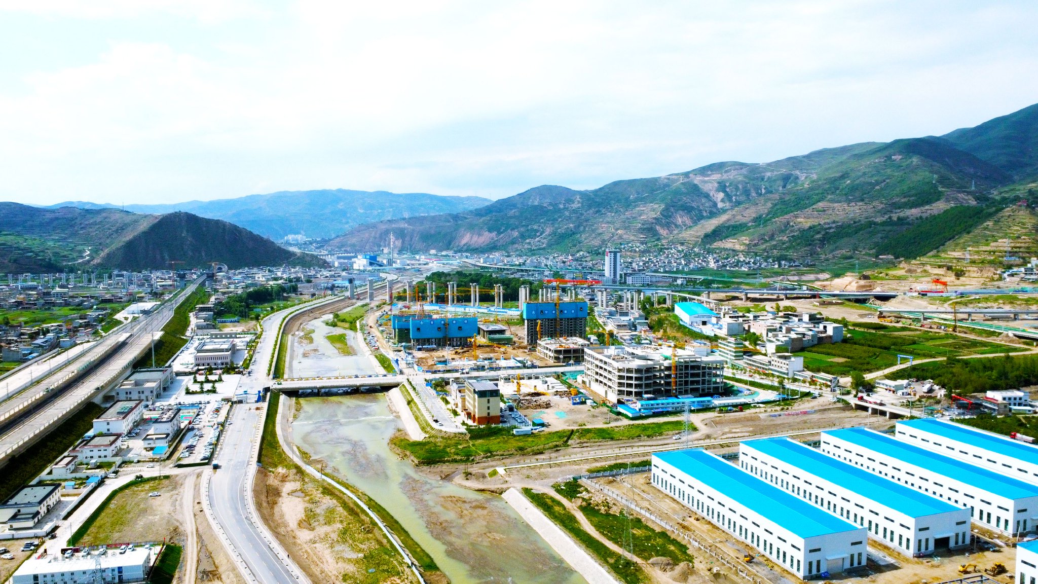 甘肃(岷州)国际陆港现场