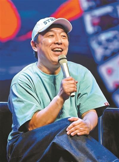 计划推出新专辑……这么多新作品和新项目扎堆在暑期,连黄渤自己也