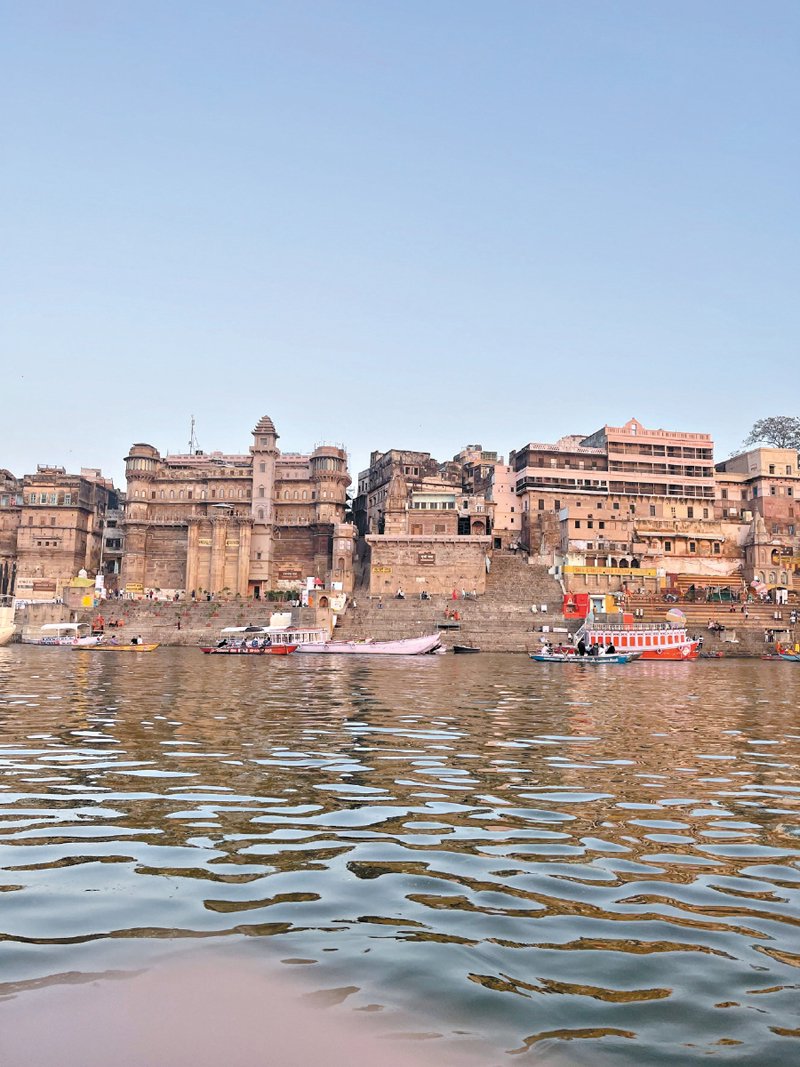 恒河流过瓦拉纳西|恒河_新浪财经_新浪网