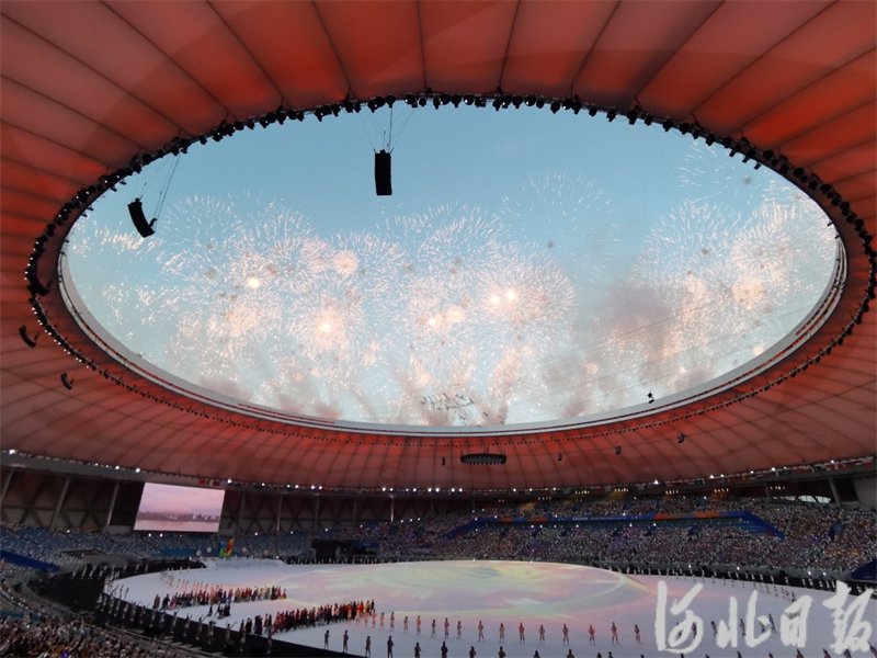 青春来袭！成都大运会开幕式高清大图来了