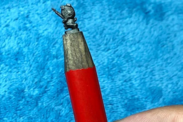 "蓉宝"铅笔芯雕刻作品