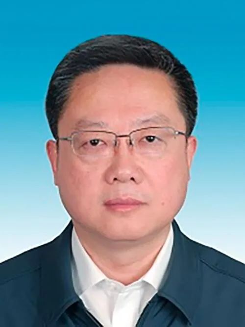 市政府办公室副主任,党组成员兼市政府调研室主任,烟台市委副秘书长