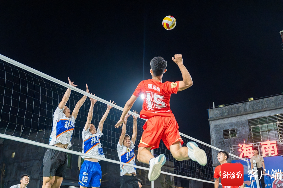 2023年"九九杯"海南(文昌)乡镇排球联赛潭牛站火热进行中.
