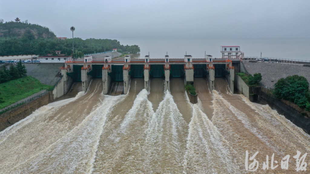 石家庄黄壁庄水库加大流量泄洪|石家庄市_新浪财经_新浪网
