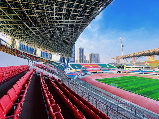 老场馆"内外兼修" 乐动力江宁数字体育中心焕新亮相|电竞_新浪财经