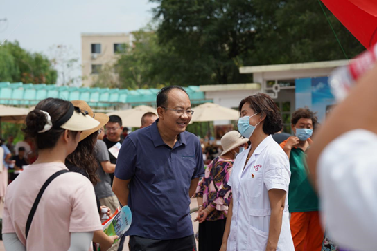 苏家屯区中兴街道开展"我是雷锋"党员志愿服务大集_新浪财经_新浪网