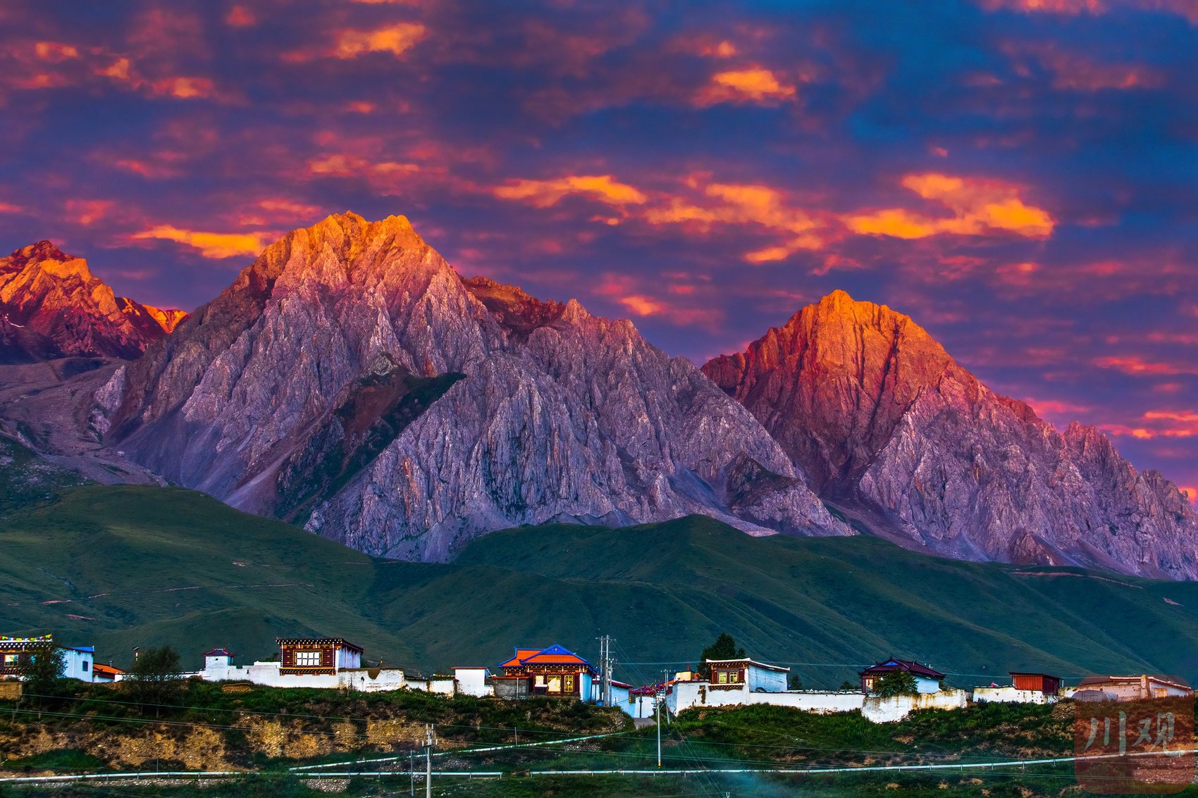 美图丨夏日清凉境 五彩甘孜美不胜收|草原_新浪财经_新浪网