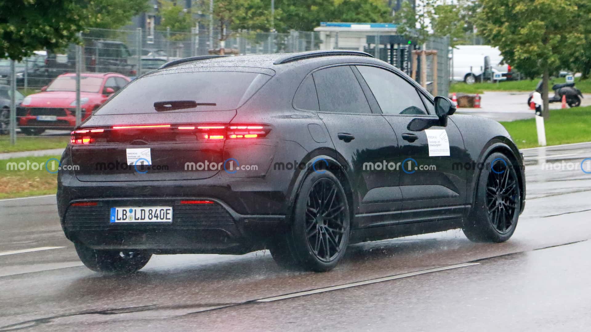 保时捷纯电新车Macan EV谍照再曝光