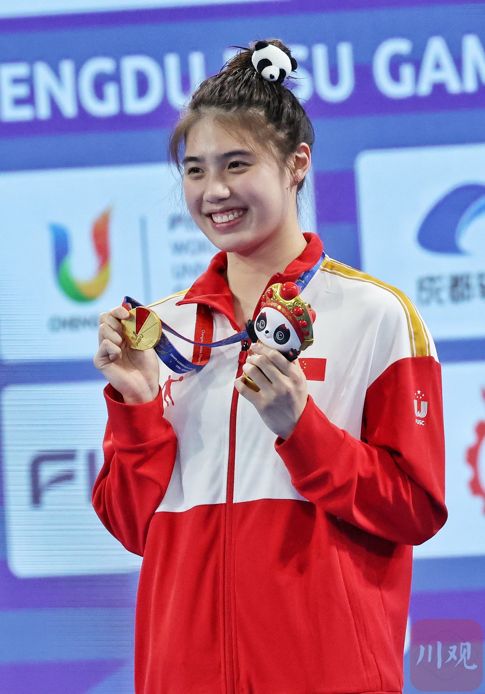 c视频|张雨霏摘得女子100米自由泳金牌|张雨霏_新浪财经_新浪网