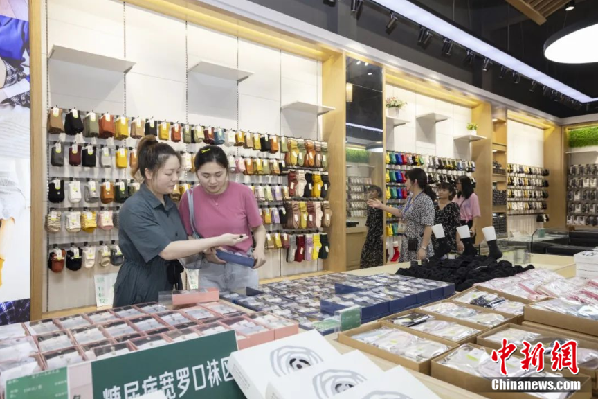 诸暨袜子产业发展现状与未来趋势