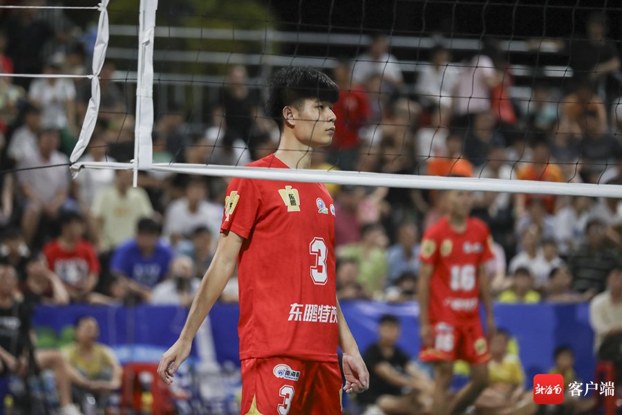 王振强在比赛中.记者 李昊 摄