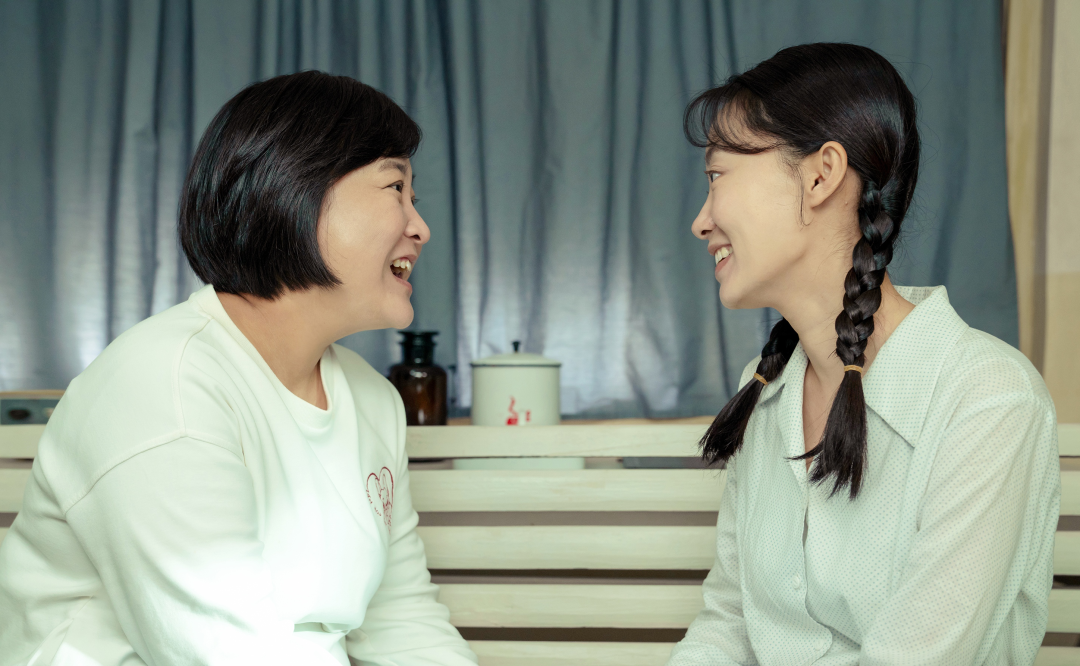 《你好,李焕英》剧照