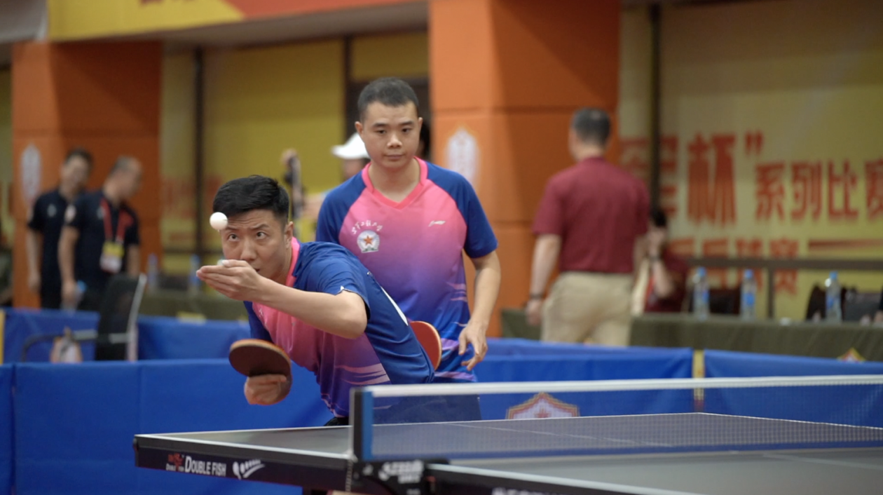 女子乒乓球世界冠军木子带您探秘"军乒超"_新浪财经_新浪网