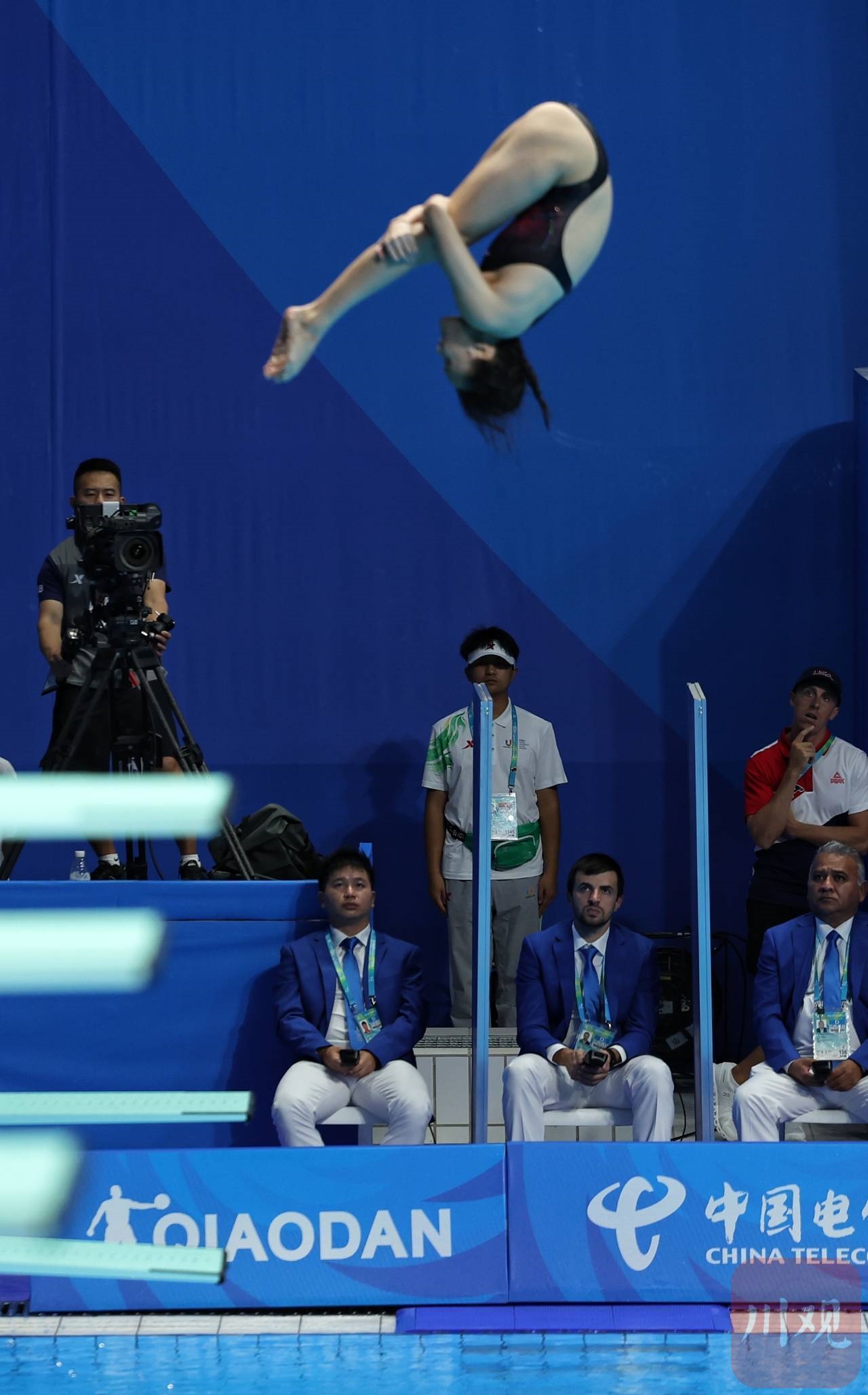 8月1日,四川籍选手陈佳获女子1米跳板金牌.华小峰 摄